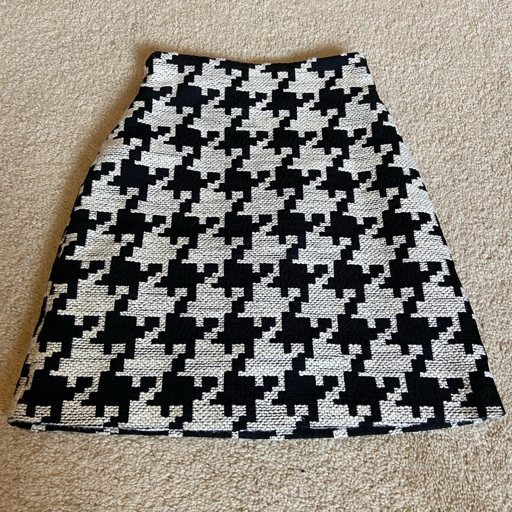 H&M textured skirt